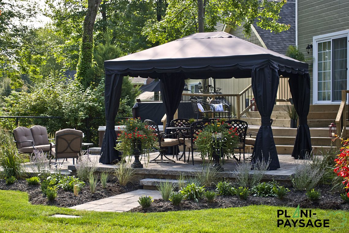 terrasse en bois et béton