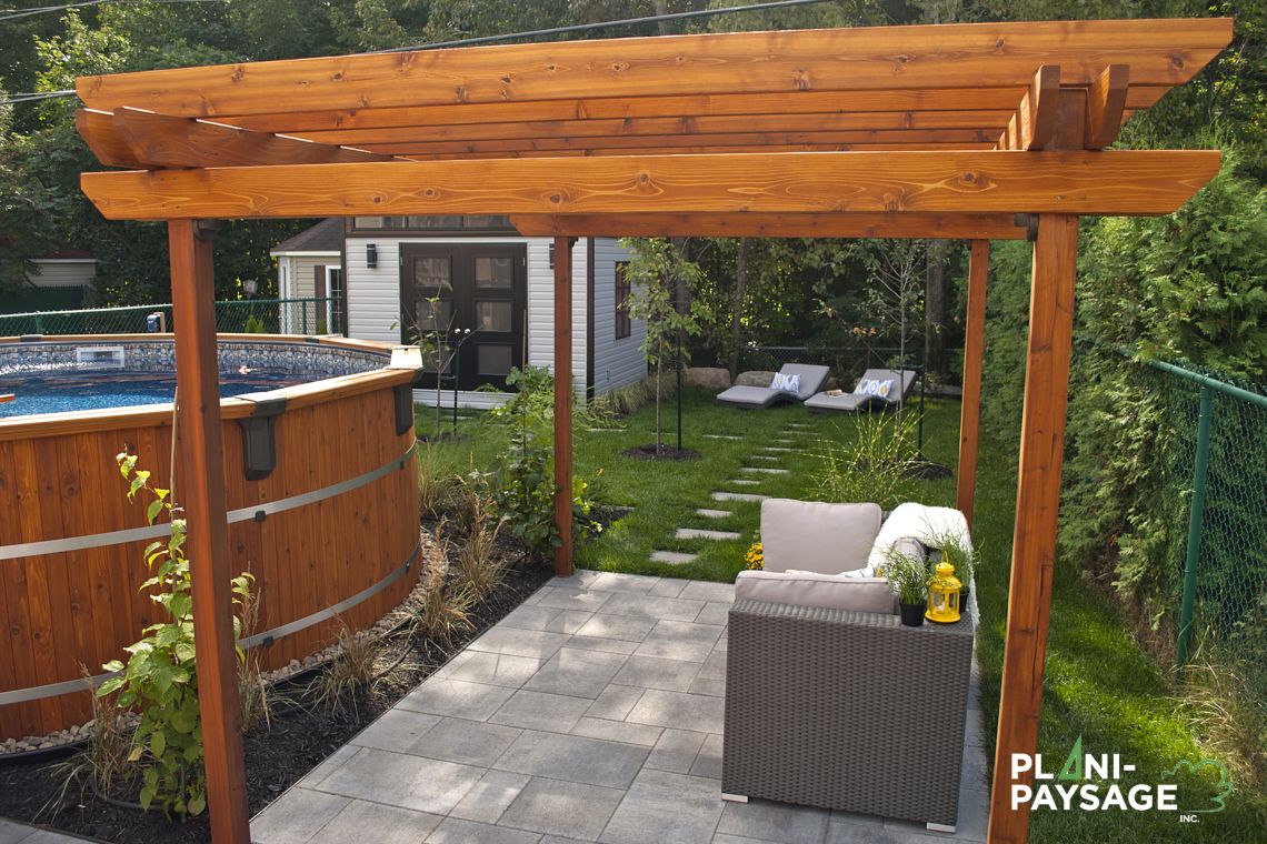 Pergola en bois de cèdre